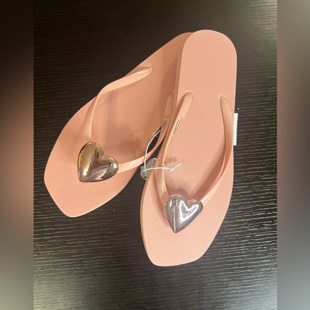 Shade & Shore Roseanne Women's Blush Pink Heart Thong Flip Flop Sandals Size 10